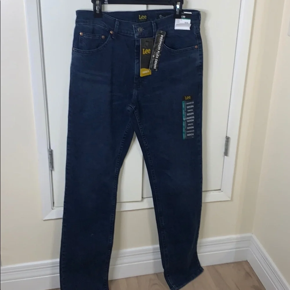 Lee Classic fit blue jeans 32/34 dark wash